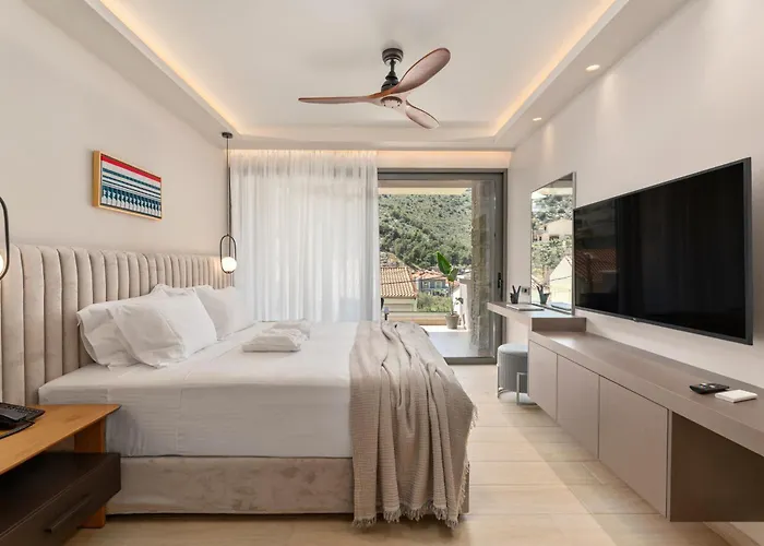 Hotel Ennea Muses And