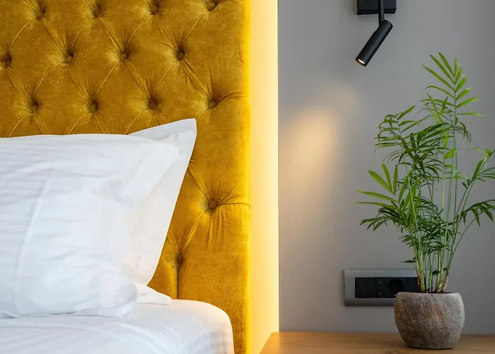 Ennea Muses And Hotel *