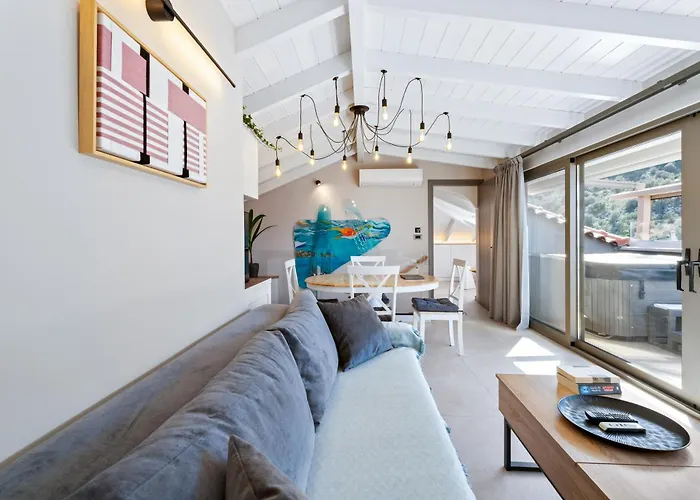 Ennea Muses And Hotel *