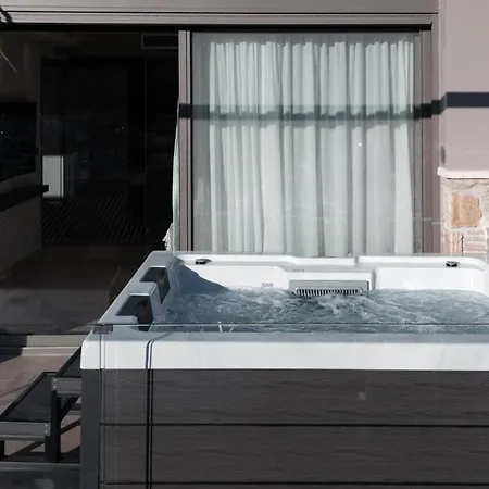 Hotel Ennea Muses And *