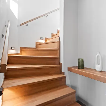 Ennea Muses And Hotel Nauplion