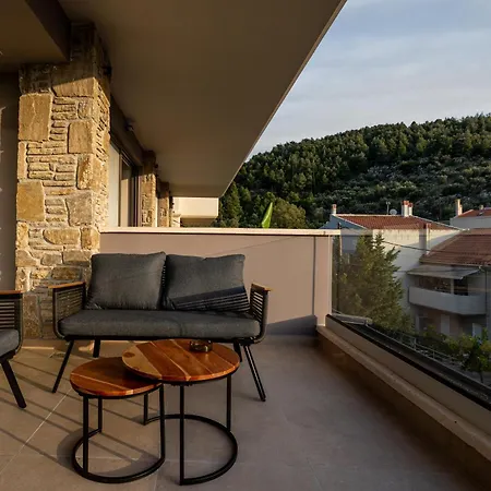 Ennea Muses And Anabolu