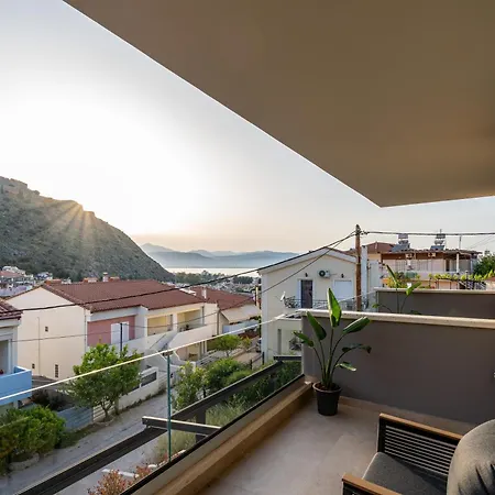 Hotel Ennea Muses And