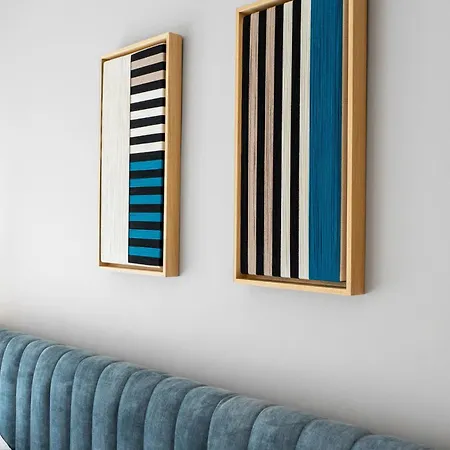 Otel Ennea Muses And Anabolu