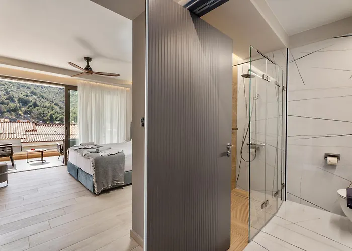 Ennea Muses And מלון נאפפליו